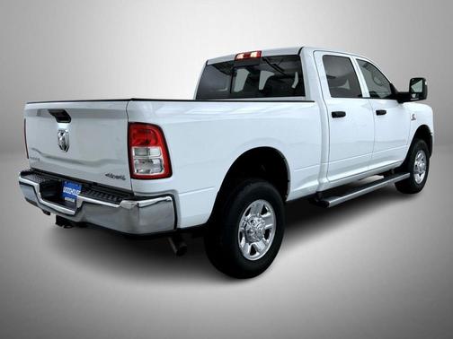 Bright White Clearcoat 2024 RAM 3500 Tradesman Crew Cab 4x4 6'4' Box