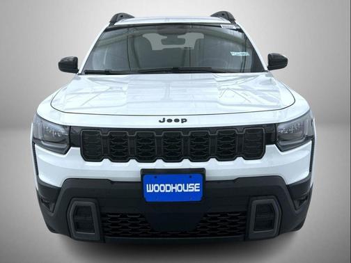 Bright White Clearcoat 2026 Jeep Cherokee Laredo 4x4