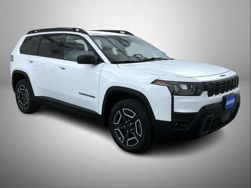 Bright White Clearcoat 2026 Jeep Cherokee Laredo 4x4