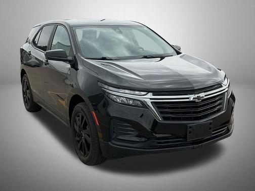 Mosaic Black Metallic 2024 Chevrolet Equinox LS