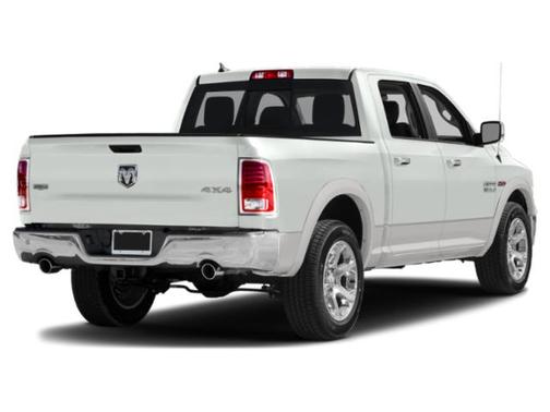 Bright White Clearcoat 2018 RAM 1500 Laramie