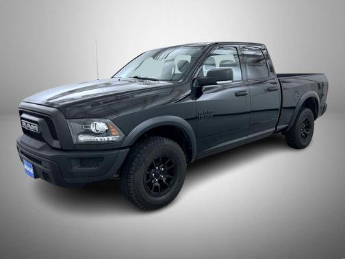 Diamond Black Crystal Pearlcoat 2023 RAM 1500 Classic Warlock Quad Cab 4x4 6'4' Box