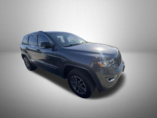 Granite Crystal Metallic Clearcoat 2019 Jeep Grand Cherokee Limited