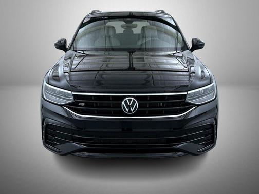 2023 Volkswagen Tiguan 2.0T SE R-Line Black 4MOTION