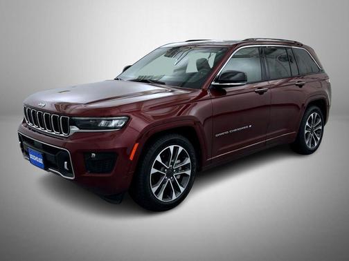 2022 Jeep Grand Cherokee Overland