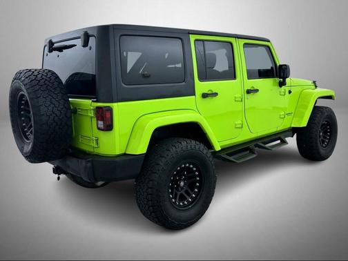 2013 Jeep Wrangler Unlimited Sahara