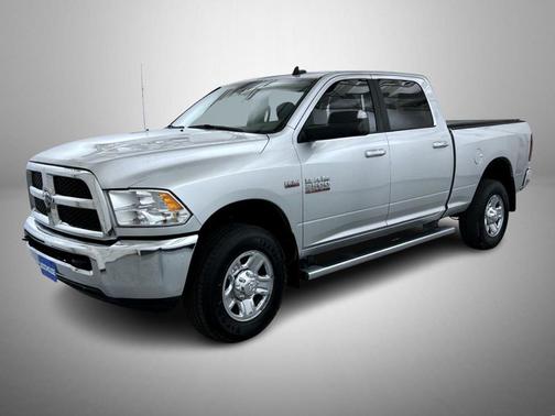 2018 RAM 2500 SLT Crew Cab 4x4 6'4' Box