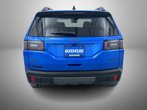 Hydro Blue Pearlcoat 2026 Jeep Cherokee Limited
