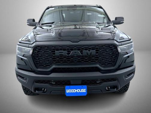 Diamond Black Crystal Pearlcoat 2026 RAM 1500 Rebel