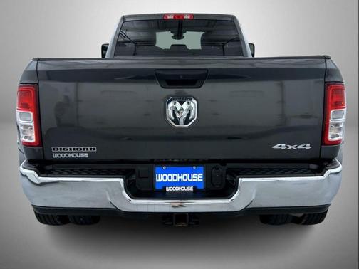 2024 RAM 3500 Big Horn Crew Cab 4x4 8' Box