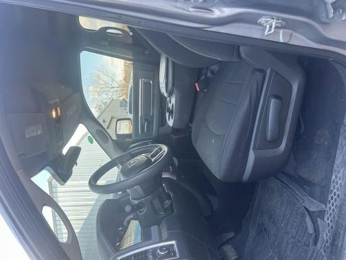 2020 RAM 1500 Classic Warlock Quad Cab 4x4 6'4' Box