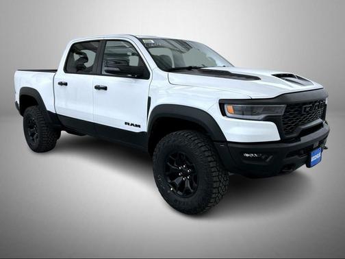 2026 RAM 1500 RHO Crew Cab 4x4 5'7' Box