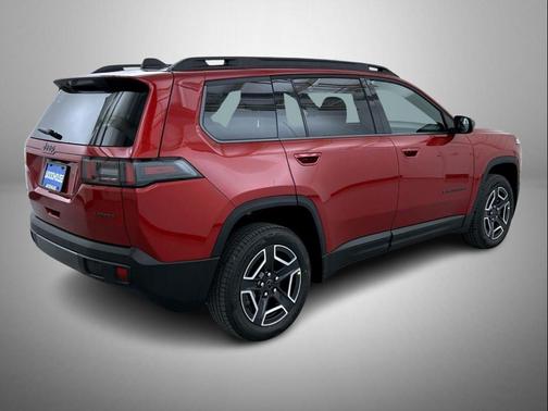 Red Hot Pearlcoat 2026 Jeep Cherokee Laredo 4x4
