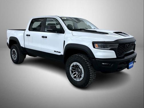 2026 RAM 1500 RHO Crew Cab 4x4 5'7' Box