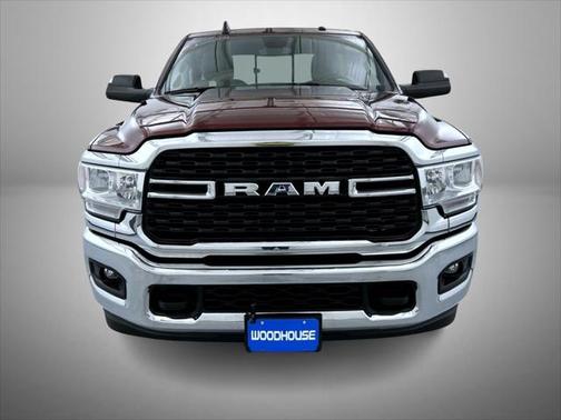 2022 RAM 2500 Big Horn Regular Cab 4x4 8' Box