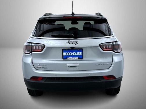 Silver Zynith Metallic Clearcoat 2026 Jeep Compass Limited