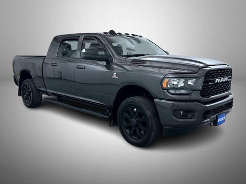 2022 RAM 3500 Big Horn Mega Cab 4x4 6'4' Box