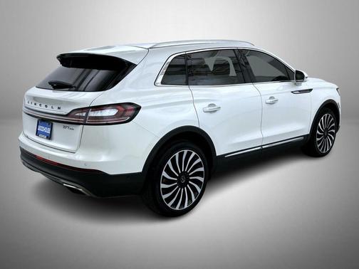 2020 Lincoln Nautilus Black Label