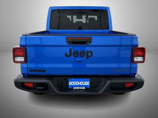2025 Jeep Gladiator High Tide