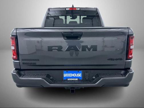 Granite Crystal Metallic Clearcoat 2026 RAM 1500 Big Horn/Lone Star