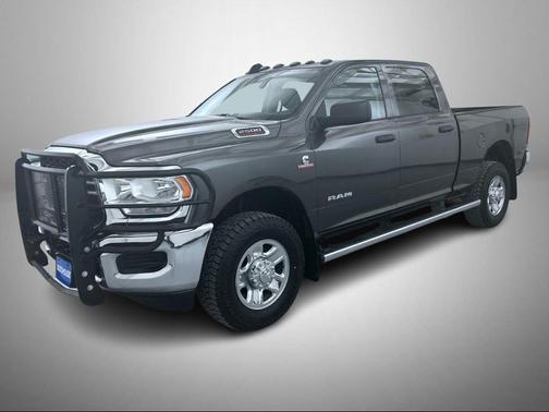 2019 RAM 2500 Tradesman Crew Cab 4x4 6'4' Box