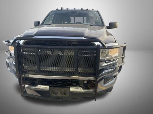 2019 RAM 2500 Tradesman Crew Cab 4x4 6'4' Box