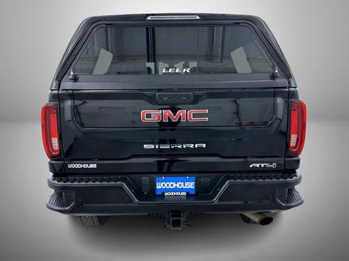 2022 GMC Sierra 2500 AT4