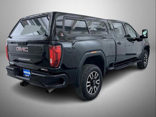 2022 GMC Sierra 2500 AT4