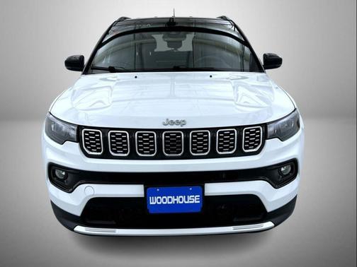 Bright White Clearcoat 2024 Jeep Compass Limited