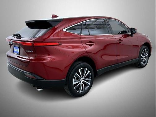 2022 Toyota Venza LE