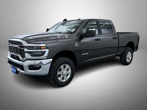 2025 RAM 2500 Big Horn Crew Cab 4x4 6'4' Box