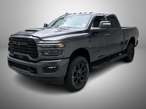 2025 RAM 3500 Big Horn Crew Cab 4x4 8' Box