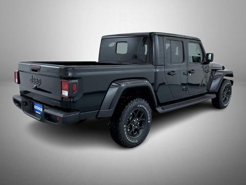 2025 Jeep Gladiator High Tide