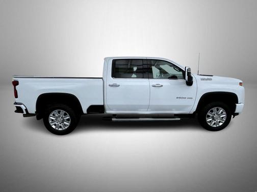 2022 Chevrolet Silverado 2500 High Country
