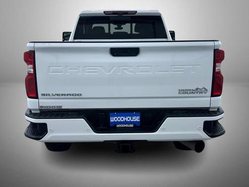 2022 Chevrolet Silverado 2500 High Country