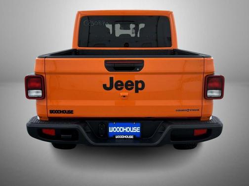 2025 Jeep Gladiator High Tide