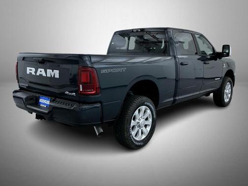 2025 RAM 2500 Laramie Crew Cab 4x4 6'4' Box