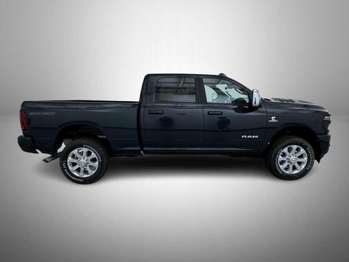 2025 RAM 2500 Laramie Crew Cab 4x4 6'4' Box