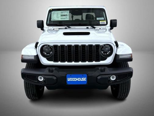 Bright White Clearcoat 2026 Jeep Gladiator Sport S