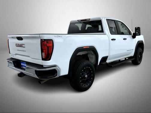Summit White 2024 GMC Sierra 2500 Pro