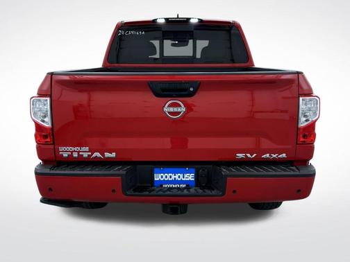2024 Nissan Titan SV