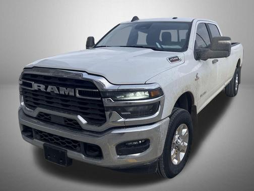2025 RAM 2500 Big Horn Crew Cab 4x4 8' Box