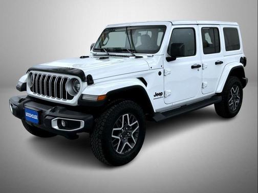 2025 Jeep Wrangler 4-Door Sahara 4x4
