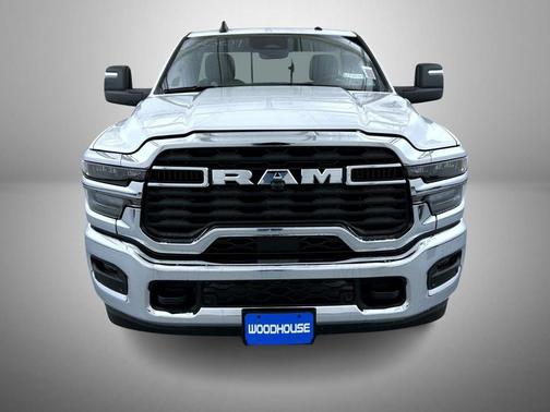 2025 RAM 2500 Tradesman Regular Cab 4x2 8' Box