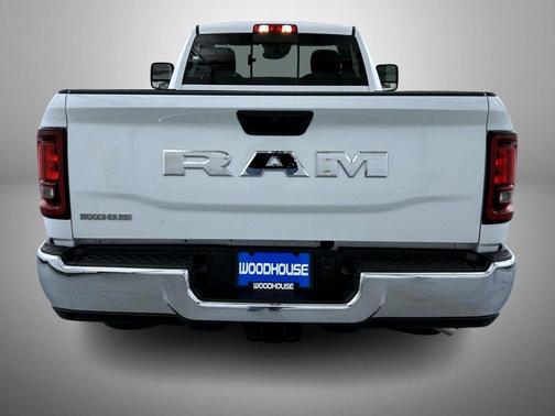 2025 RAM 2500 Tradesman Regular Cab 4x2 8' Box
