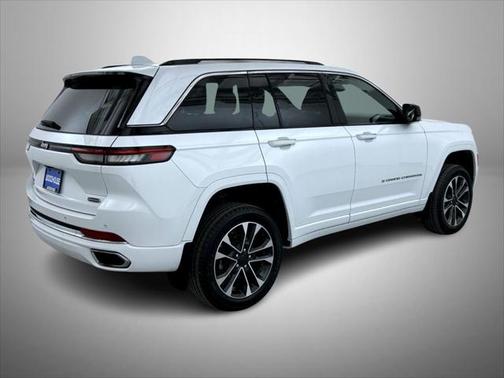 2023 Jeep Grand Cherokee Overland