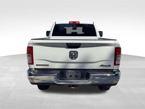 2023 RAM 2500 Big Horn Crew Cab 4x4 6'4' Box