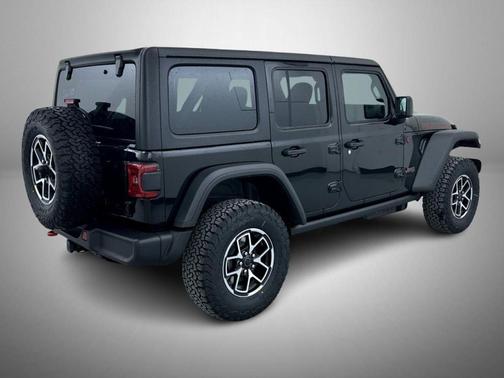 Black Clearcoat 2026 Jeep Wrangler Rubicon