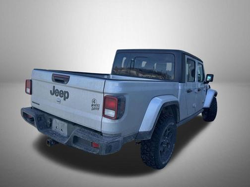 2022 Jeep Gladiator Willys 4x4