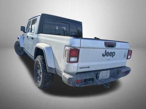 2022 Jeep Gladiator Willys 4x4